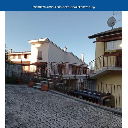 Вілла La Cerbiatta Кастель-ді-Сангро Екстер'єр фото